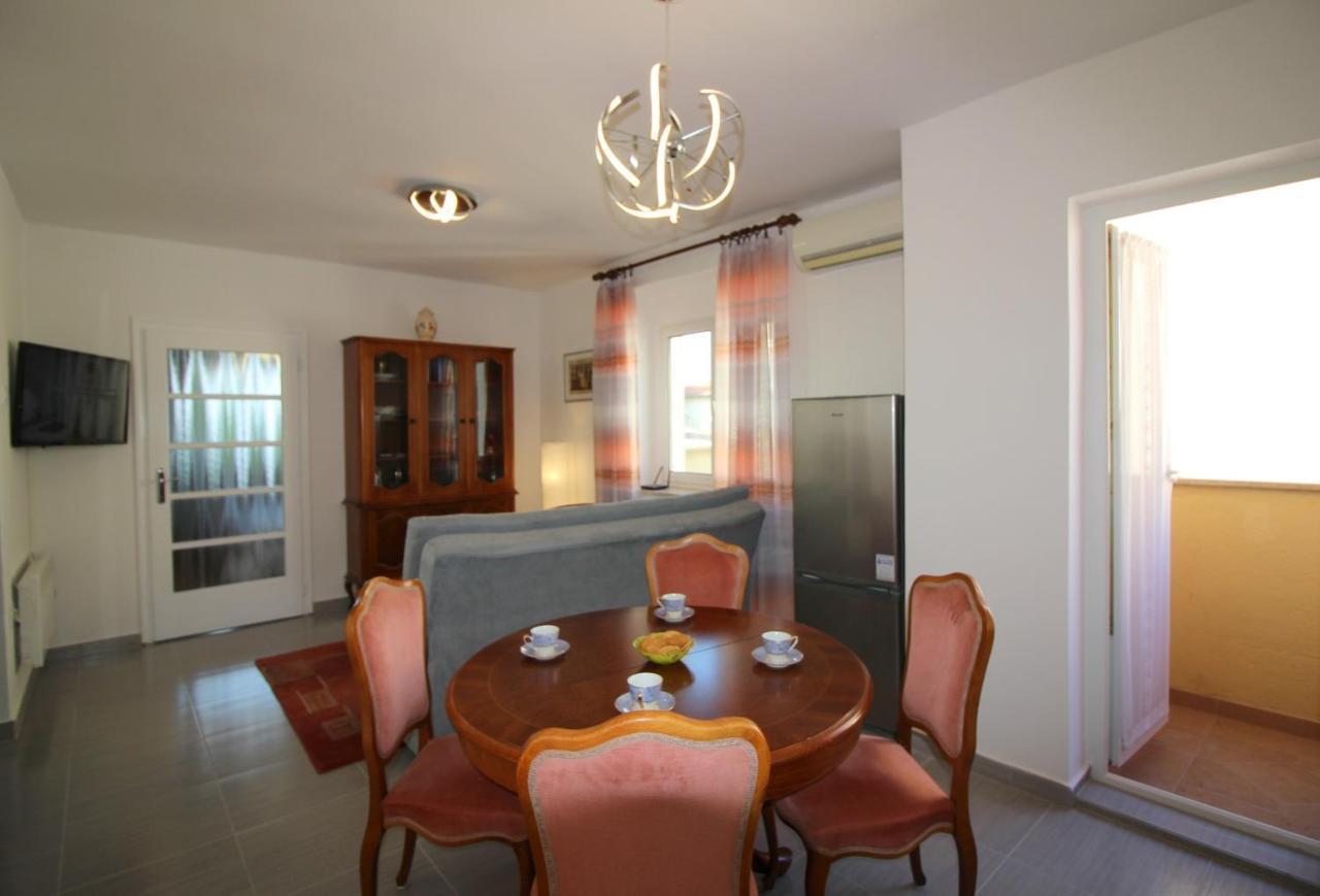 Apartment Agata In City Center Poreč Dış mekan fotoğraf