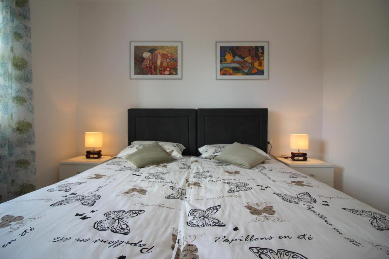 Apartment Agata In City Center Poreč Dış mekan fotoğraf